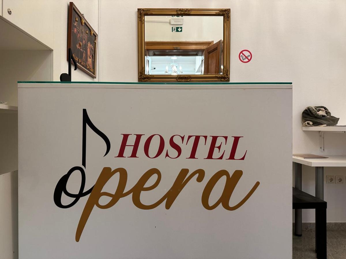 Hostel Opera Ljubljana Exterior photo